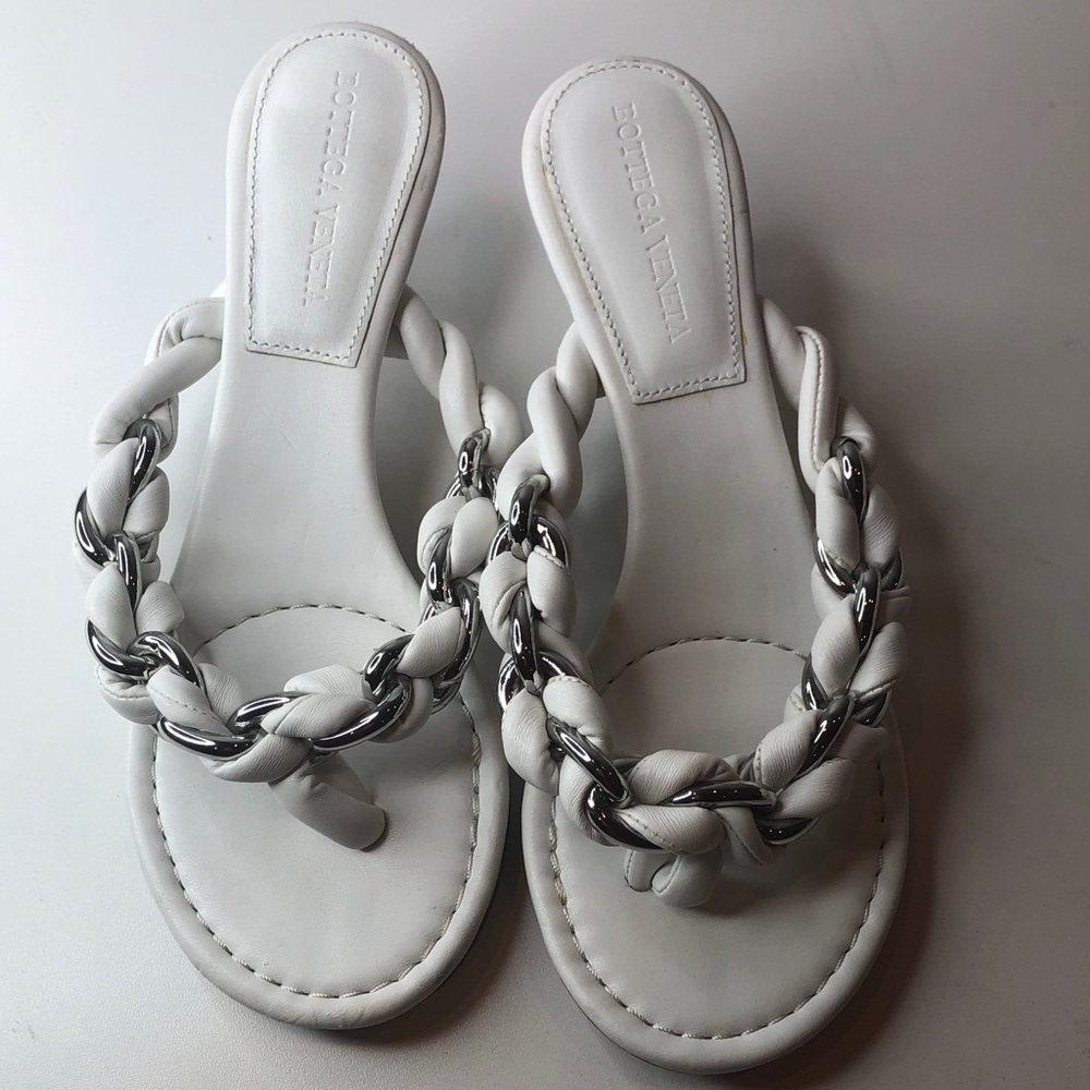 Bottega Venetta Dot Sandal White with Silver chain Accent Size 39 EU (7.5-8US) - Picture 14 of 14